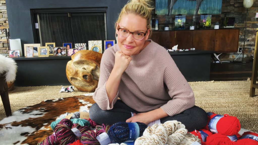 Katherine Heigl and yarns from her knitting basket